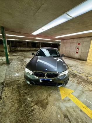 BMW 320i 2.0 16V TURBO FLEX GP AUTOMÁTICO BMW 320i 2.0 16V TURBO FLEX GP AUTOMÁTICO
